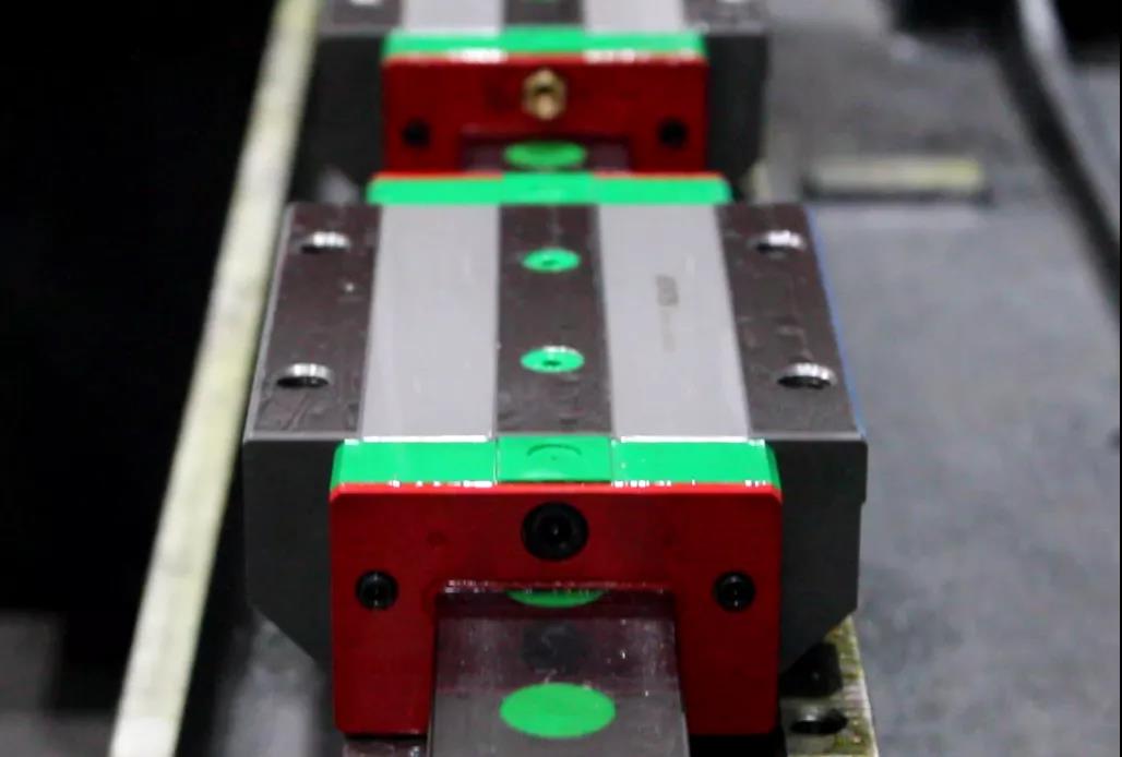 DB真人旗舰精机