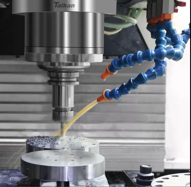 DB真人旗舰加工中心保养